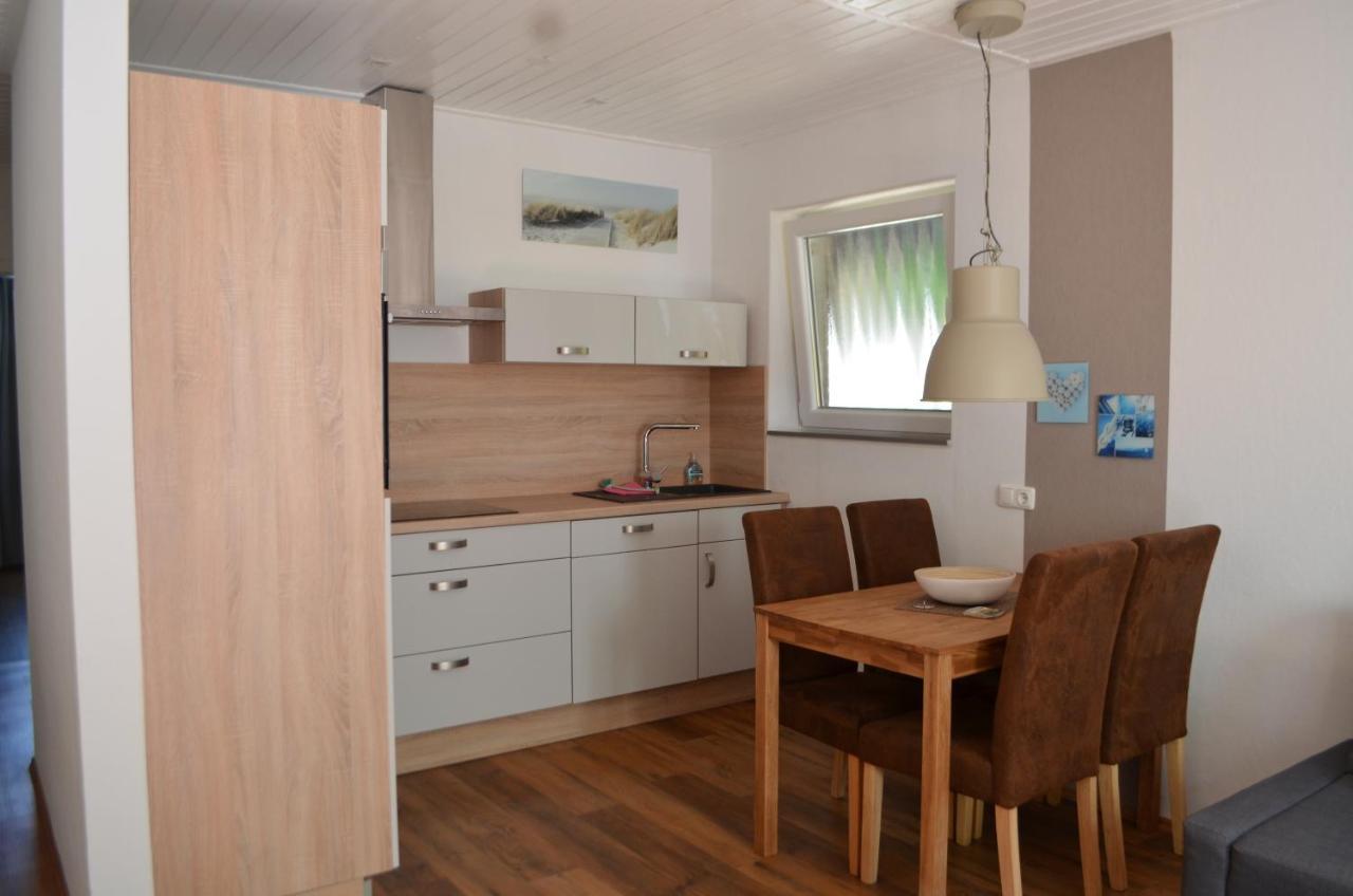 Ferienwohnung Kutter Im Schiffehaus Schillig Exterior foto