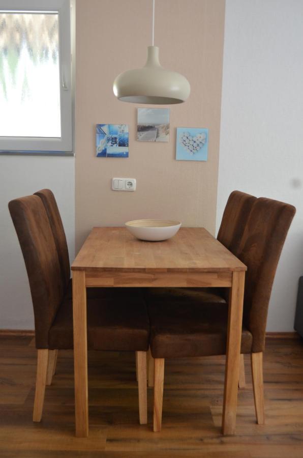 Ferienwohnung Kutter Im Schiffehaus Schillig Exterior foto