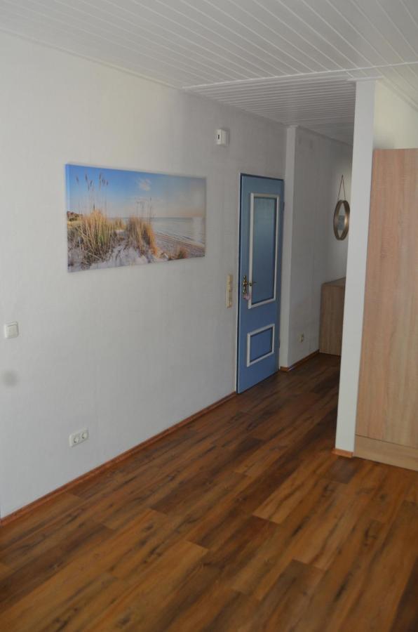 Ferienwohnung Kutter Im Schiffehaus Schillig Exterior foto